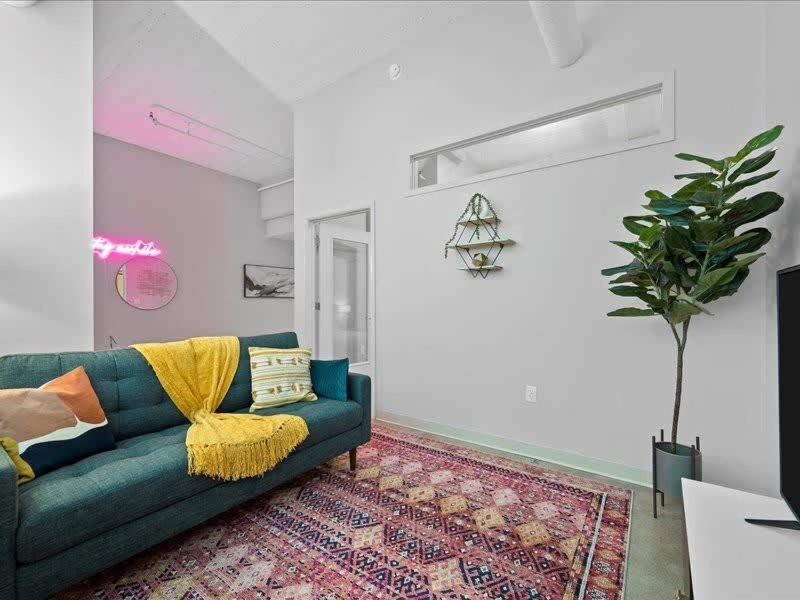 Cozysuites Roomy 1Br, Downtown Pittsburgh Eksteriør bilde