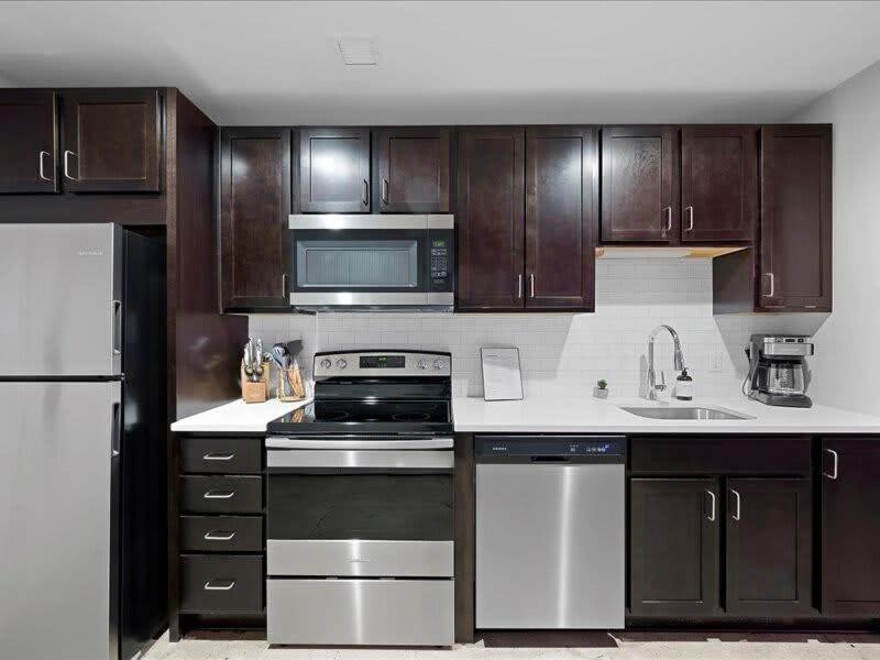 Cozysuites Roomy 1Br, Downtown Pittsburgh Eksteriør bilde