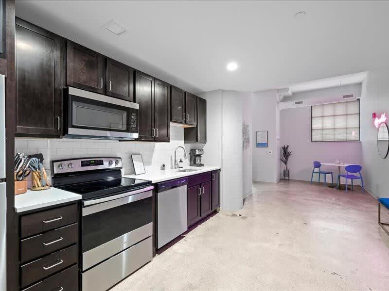 Cozysuites Roomy 1Br, Downtown Pittsburgh Eksteriør bilde